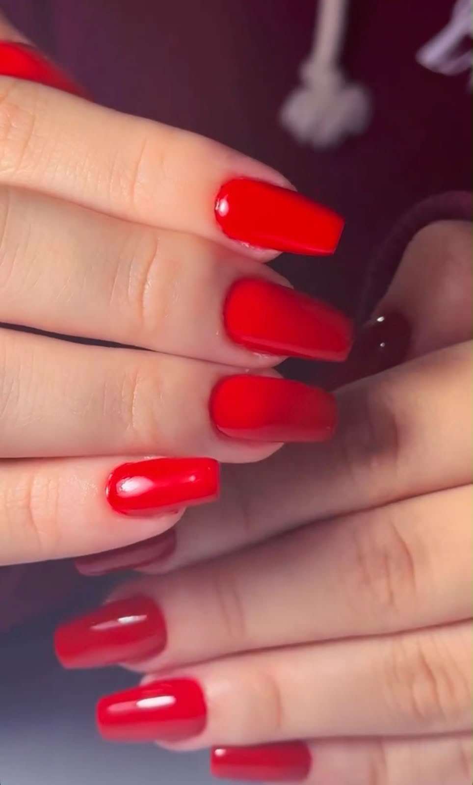 Trabalho de unhas 3 realizado pela Alice