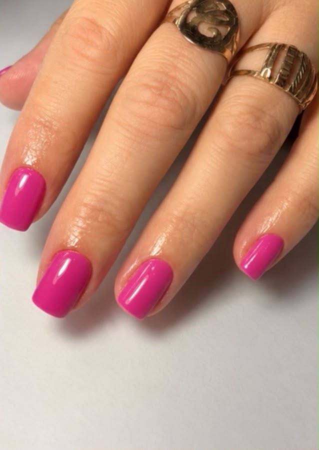 Trabalho de unhas 6 realizado pela Alice